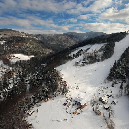 Chata Na Sjezdovce Malenovice  Экстерьер фото